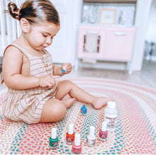 Load image into Gallery viewer, Always a Bright Side Nail Polish Set