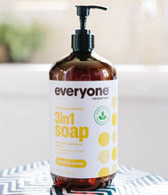Load image into Gallery viewer, Coconut + Lemon 3in1 Soap 32 oz
