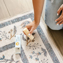 Load image into Gallery viewer, Fabric Stain Remover: Wow Stick
