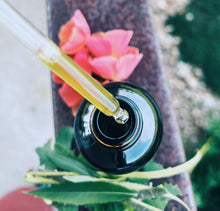 Load image into Gallery viewer, Pain Peace Tincture