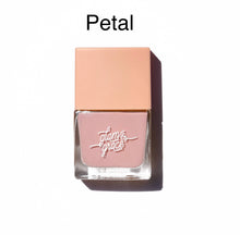 Load image into Gallery viewer, Non-Toxic Nail Polish by Glam & Grace