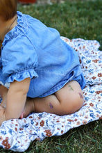 Load image into Gallery viewer, Bug Temporary Tattoos
