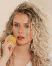 Load image into Gallery viewer, Dry/Curly Hair Conditioner Bar
