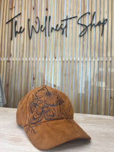 Load image into Gallery viewer, Hand Designed Camel Hat

